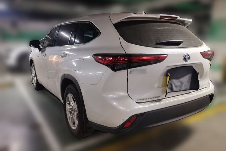 Used Toyota Highlander 2022 Dual-Engine 2.5L Two-Wheel Drive Elite Edition 5 Seats