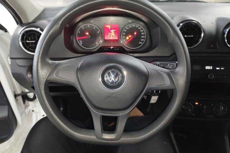 Used Volkswagen Jetta 2017 1.5L Manual Fashion Edition
