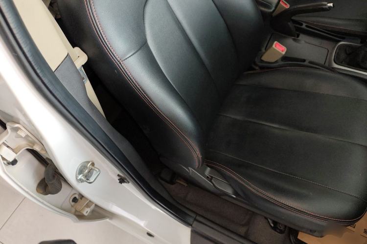 Used Hyundai Celesta 2015 1.6L Manual Comfort Model