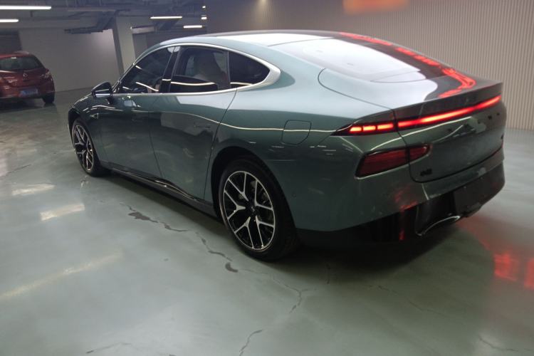 Used XPeng P7 2023 P7i 702 Pro