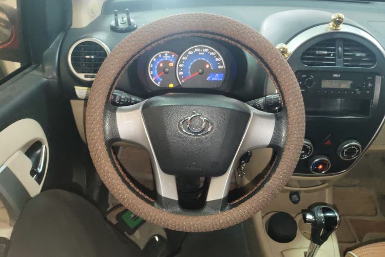 Used Geely Auto Panda Classic 2014 CROSS 1.5L Automatic Elite Model
