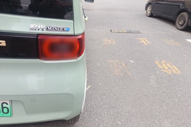 Used Wuling Hongguang MINIEV 2022 Macaron Premium Model – Lithium Iron Phosphate