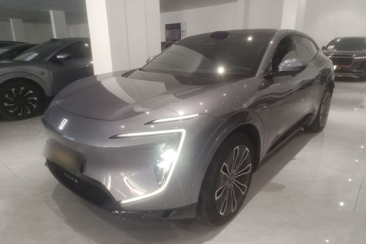 Used  07 2024 Max Extended-Range Edition
