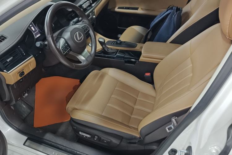 Used Lexus ES 2015 200 Elite Edition
