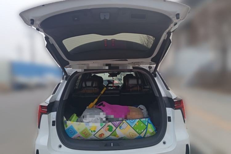 Used Changan CS75 PLUS 2024 3rd Generation Champion Edition 1.5T Intelligent Drive Dynamic Model
