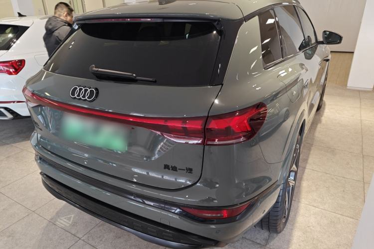 Used Audi Q6L e-tron 2026 First Launch Navigation Edition