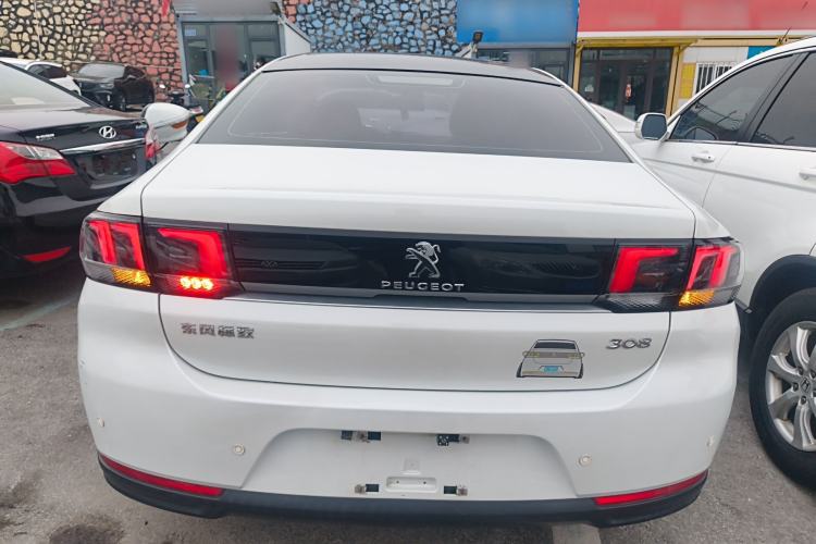 Used Peugeot 308 2016 1.6L Automatic Fashion Edition
