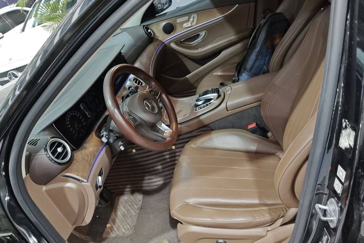 Used Mercedes-Benz E-Class 2018 Facelift E 300 L Luxury Edition
