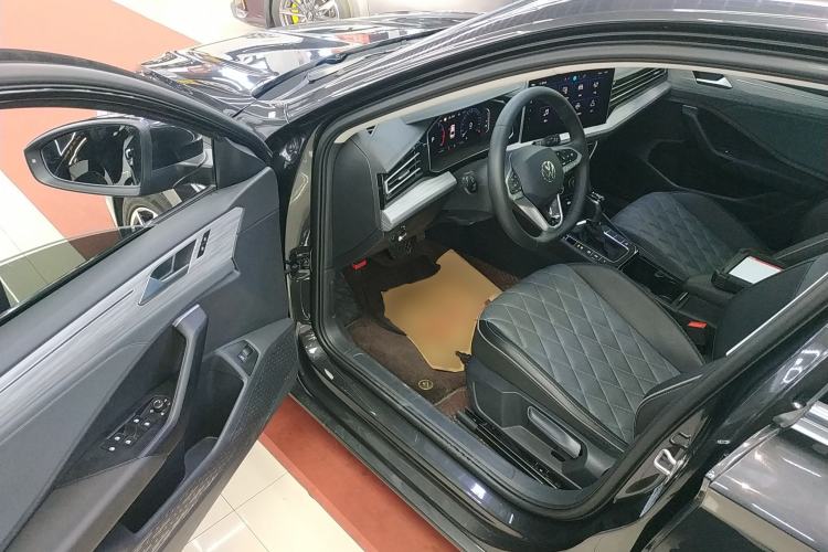 Used Volkswagen Sagitar 2024 300TSI DSG Excellence Edition