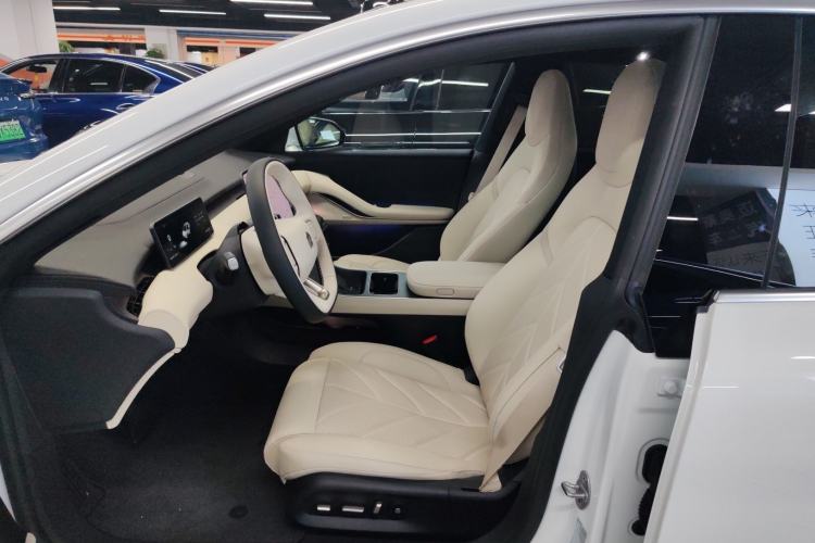 Used Nio ET5T 2025 75 kWh Touring
