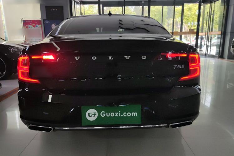 Used Volvo S90 2020 T5 Zhiyi Luxury Edition