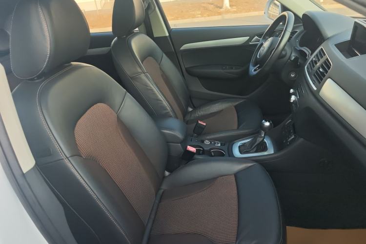 Used Audi Q3 2017 30 TFSI Fashion Model
