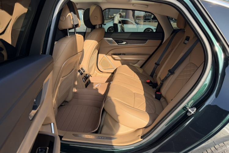 Used Jaguar XFL 2022 XFL 2.0T P250 Two-Wheel-Drive Prestige Luxury Edition
