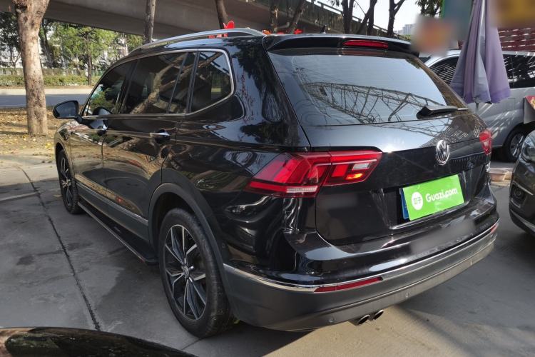 Used Volkswagen Tiguan L 2019 Revised 330TSI Automatic Two-Wheel Drive Smart & Luxury Edition China VI Standard