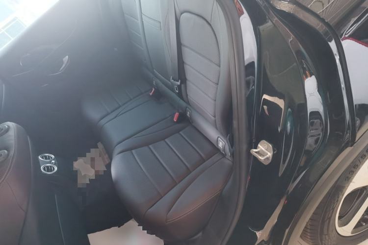 Used Mercedes-Benz GLC 2018 Facelift GLC 260 4MATIC Luxury Edition
