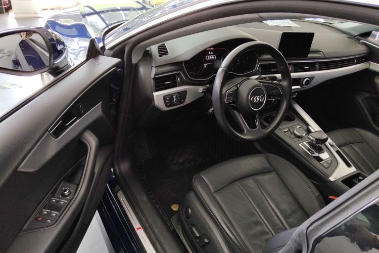 Used Audi A5 2017 Sportback 40 TFSI Fashion Model
