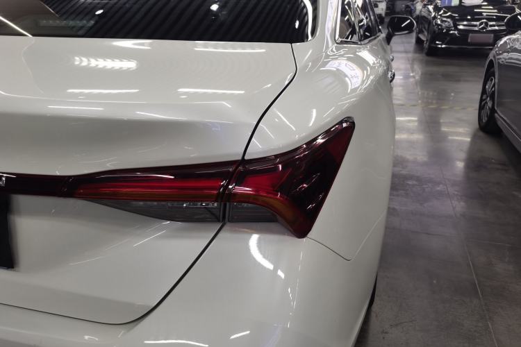 Used Toyota Avalon 2019 2.0L Luxury Edition China VI Standard