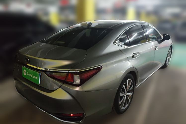Used Lexus ES 2020 200 Excellence Edition