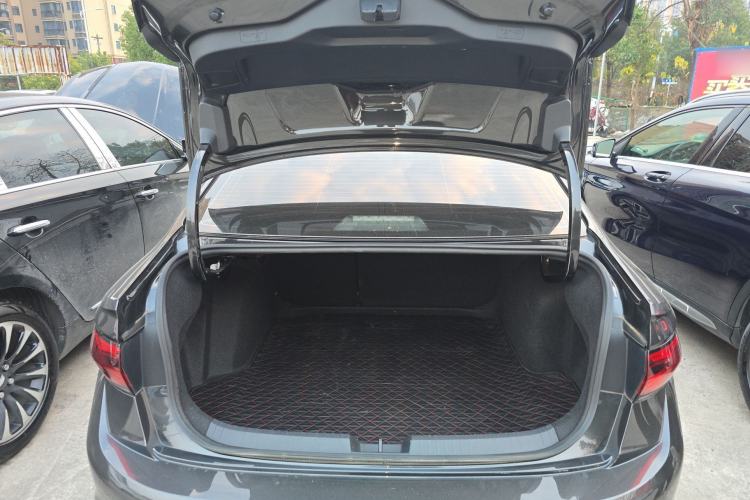 Used Volkswagen Sagitar 2023 300TSI DSG Excellence Edition
