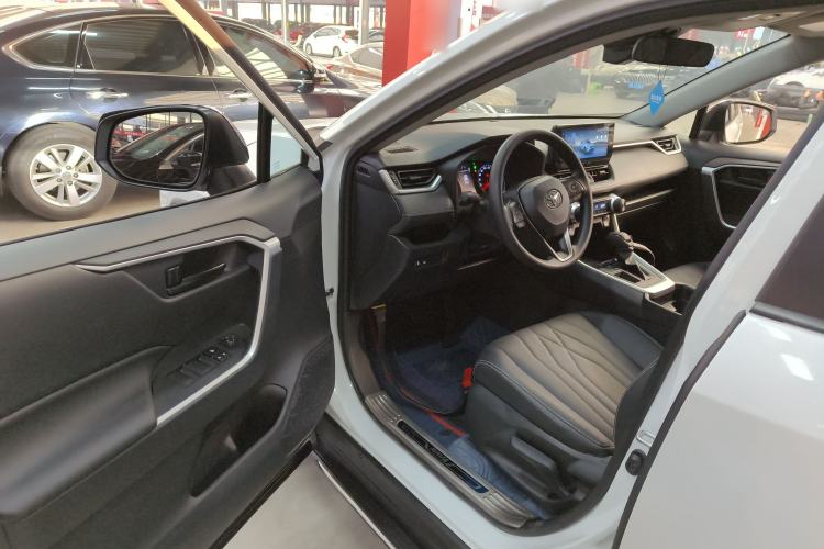 Used Toyota RAV4 2023 2.0L CVT Two-Wheel Drive Urban Edition