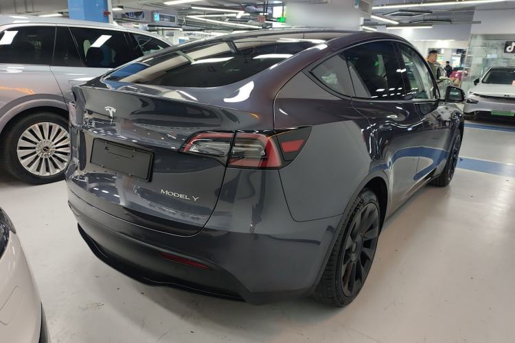 Used Tesla Model Y 2022 Rear-Wheel-Drive Version