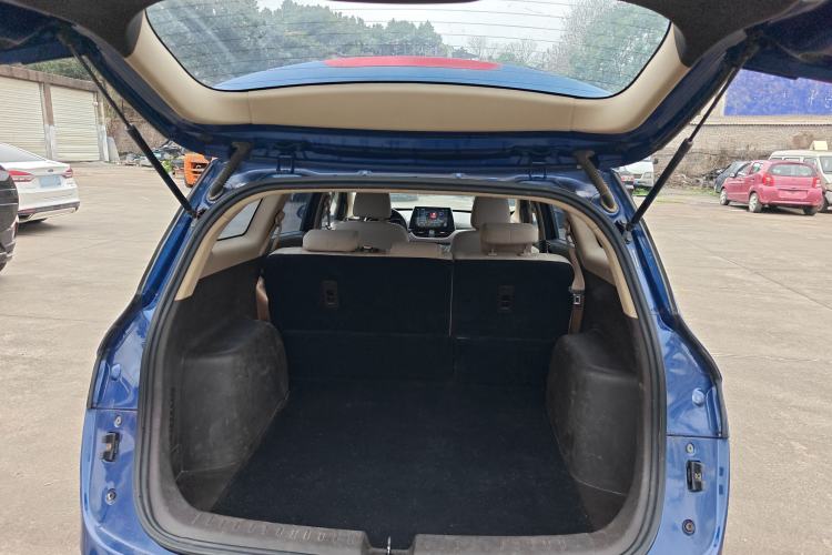 Used Baojun 310W 2017 1.5L Manual Comfort Model China V Standard