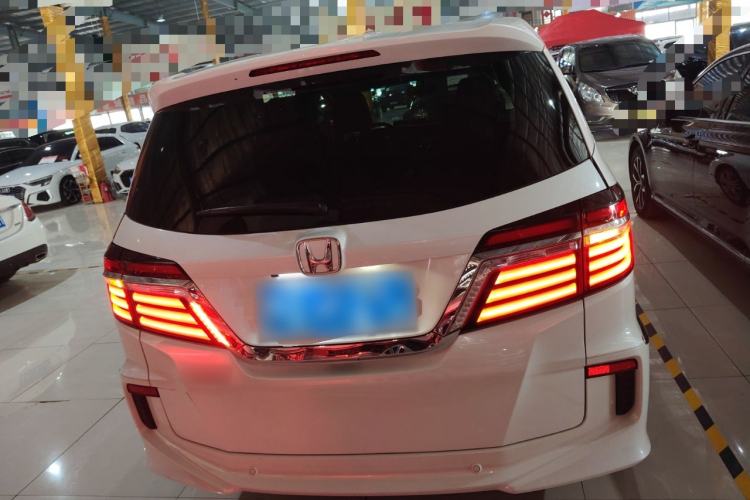 Used Honda Elysion 2016 2.4L Style Edition