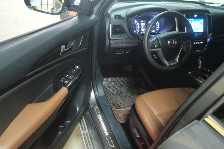 Used Changan CS95 2017 2.0T Four-Wheel Drive SmartDrive Edition
