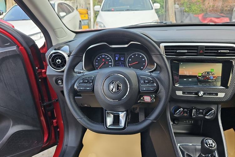 Used MG ZS 2020 Global Bestseller with 1.5L Engine Manual Transmission and a Massive 65-Inch Panoramic Sunroof Version
