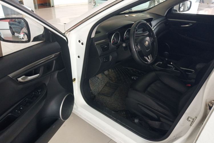 Used Bestune B50 2016 1.6L manual luxury version
