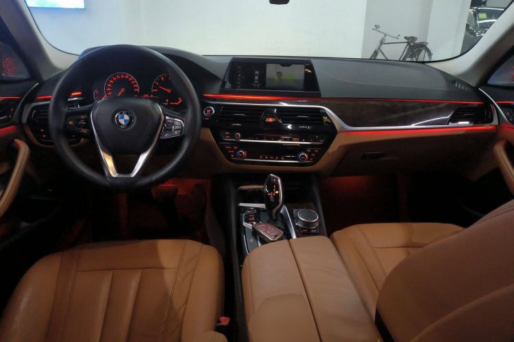 Used BMW 5 Series 2018 528Li Launch Special Edition
