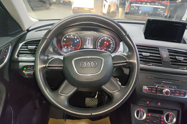 Used Audi Q3 2013 35 TFSI Ambition Edition
