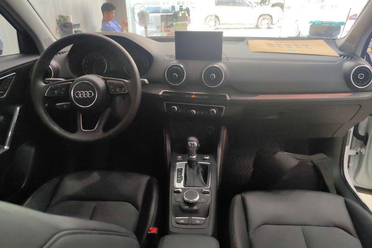 Used Audi Q2L 2021 35 TFSI Fashionable and Elegant Model
