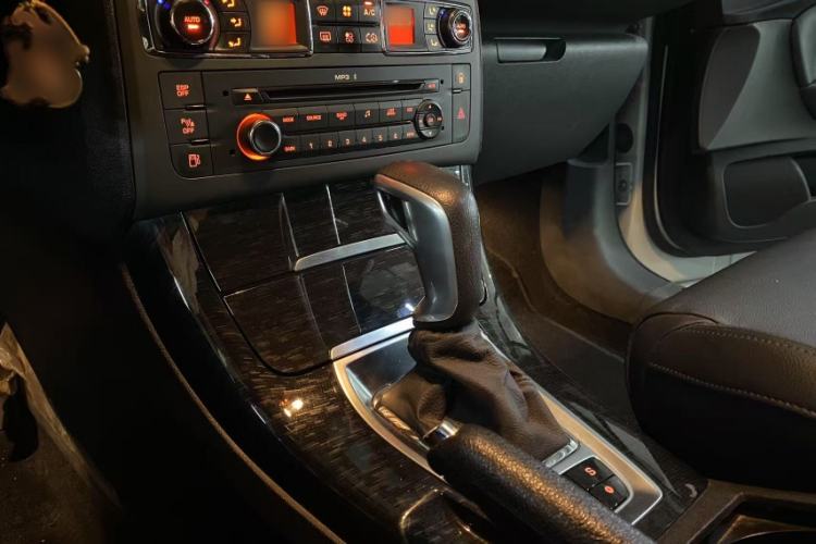 Used Citroen C5 2013 2.0L Automatic Yue Shang Edition
