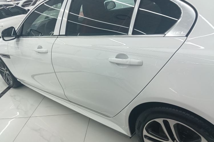 Used Jaguar XEL 2024 2.0T 250 PS R-DYNAMIC S Advanced Sport Edition
