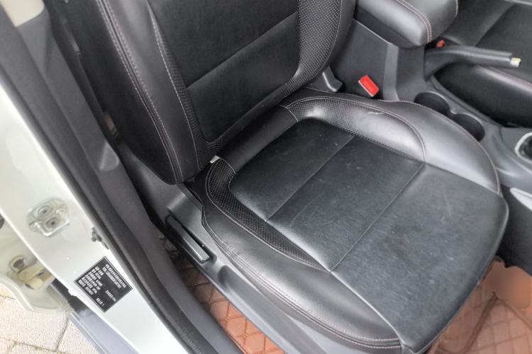 Used Changan CS35 2015 1.6L Manual Luxury Model China IV Standard
