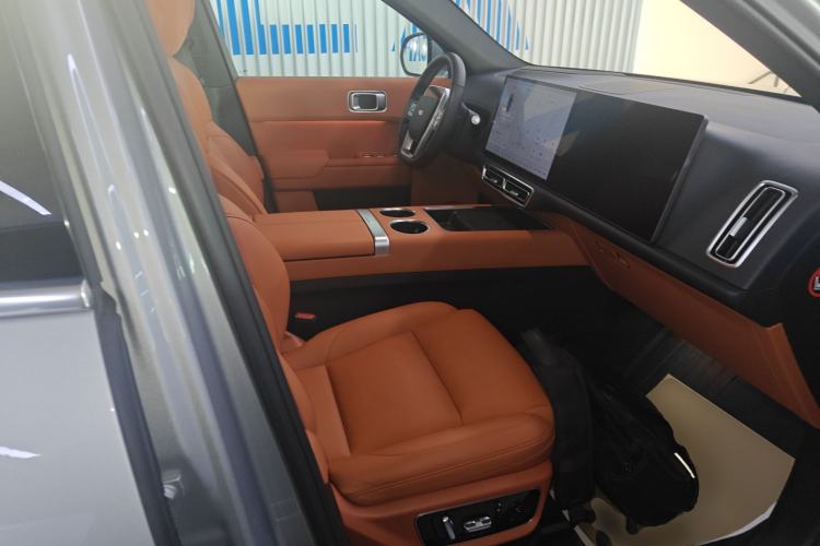 Used Li Auto L7 2023 Pro Model
