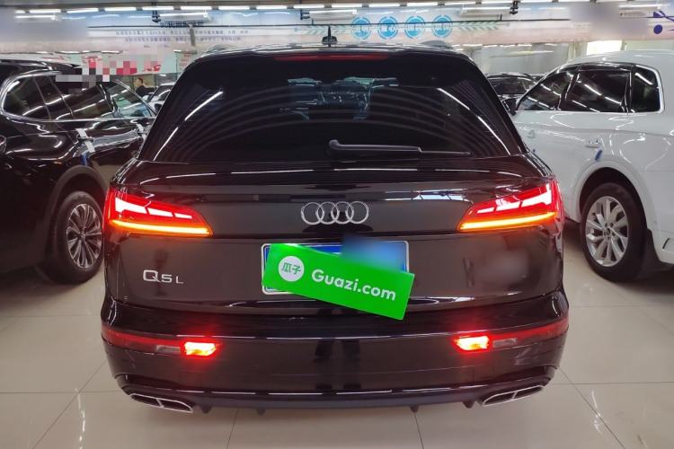 Used Audi Q5L 2023 40T Luxury Dynamic Model
