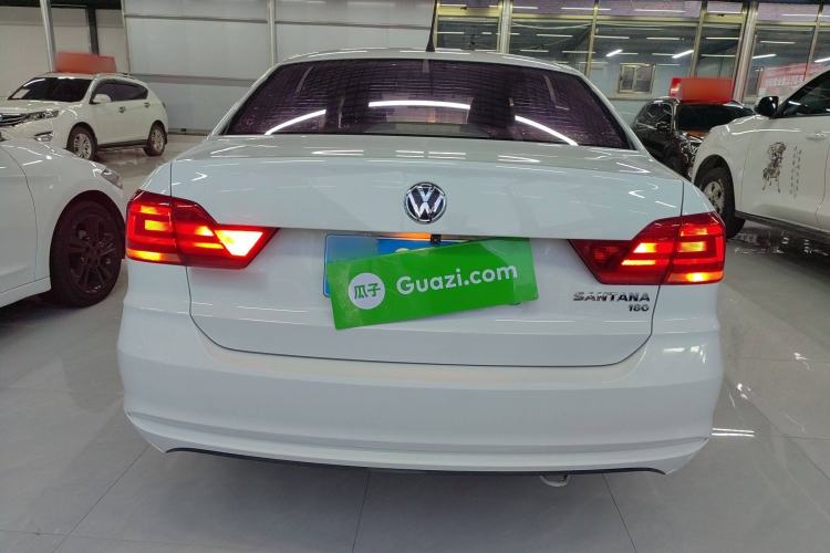 Used Volkswagen Santana 2016 1.6L Manual Fashion Edition
