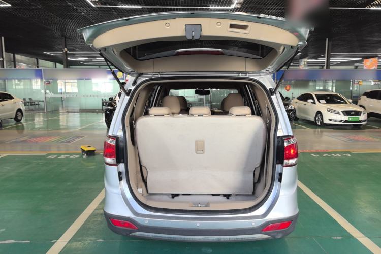 Used Baojun 730 2014 1.5L manual Comfort ESP version 7 seats
