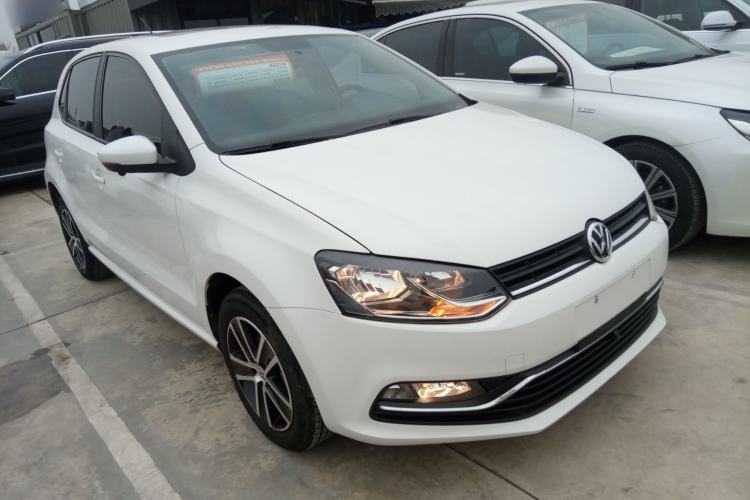 Used Volkswagen Polo 2016 1.6L Automatic Comfort Model
