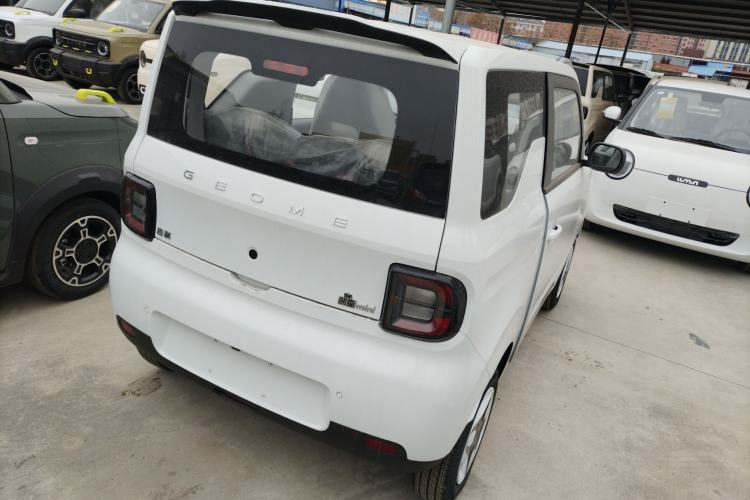 Used  Panda 2025 210 km – Yuanqi Bear
