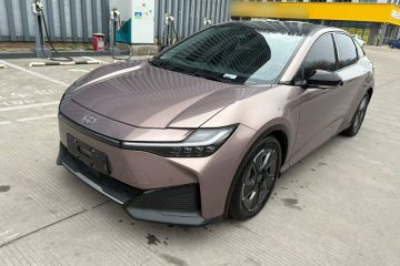 Used Toyota bZ3 2023 616 km Long-Range Premium