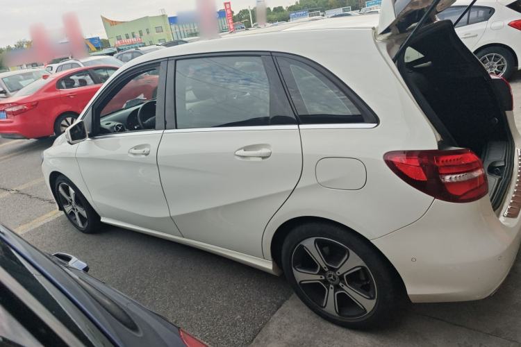 Used Mercedes-Benz B-Class 2019 B 200 Fashion Model
