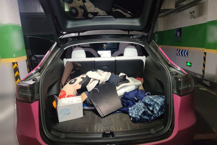 Used Tesla Model Y 2023 Rear-Wheel-Drive Version