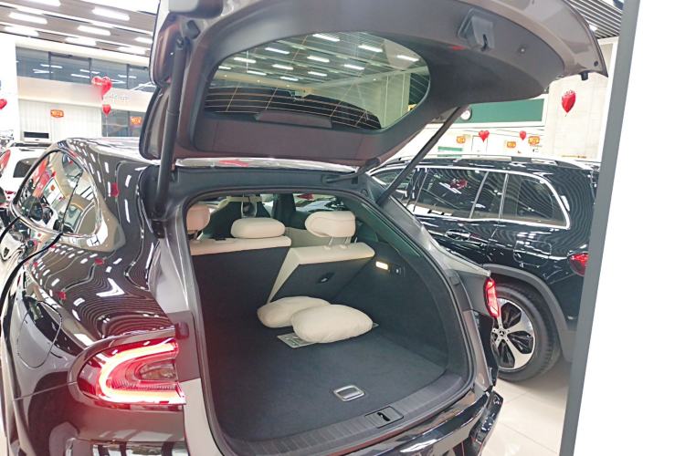 Used Xiaomi Auto YU7 2025 Ultra-Long Range All-Wheel Drive Pro Version
