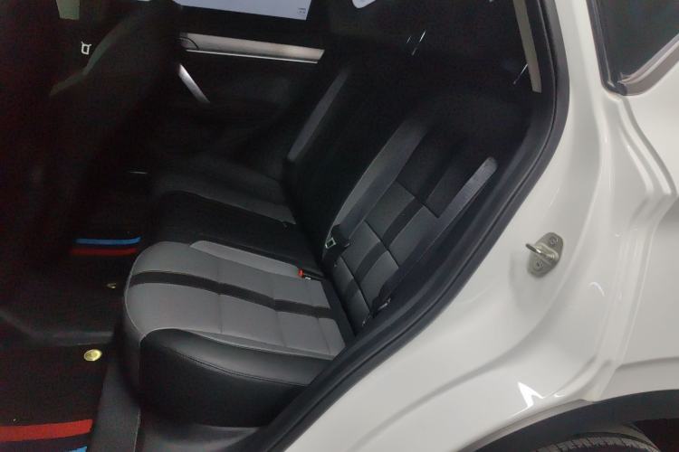 Used Geely Auto Coolray 2023 1.5T DCT Platinum Edition