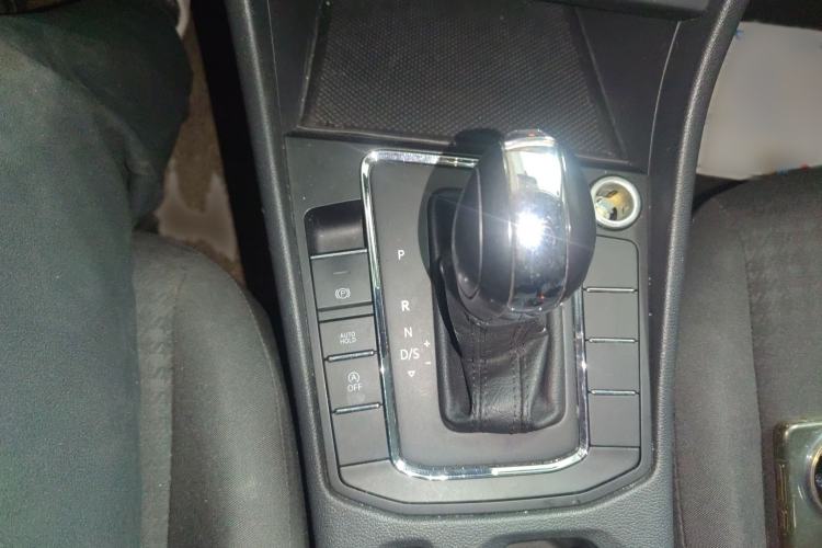 Used Volkswagen Bora 2021 1.5L Automatic Fashionable Smart Connectivity Version
