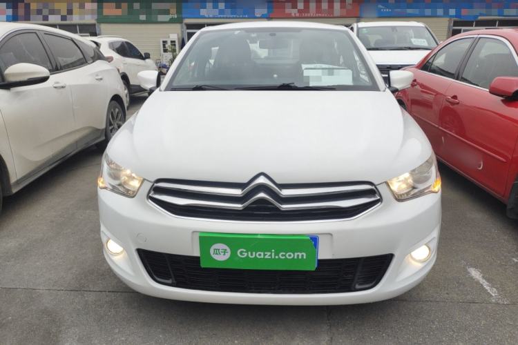 Used Citroen Elysee 2015 Zhishang Edition 1.6L Manual Fashion Model