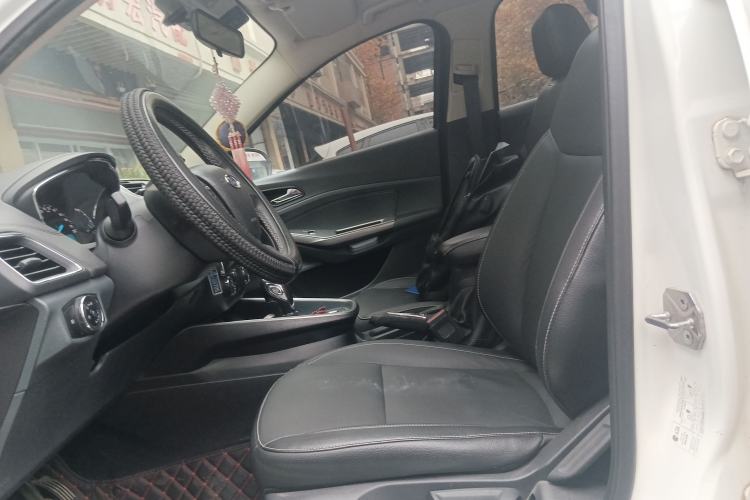 Used Ford Escort 2017 Happiness Edition 1.5L Automatic Fashion Version
